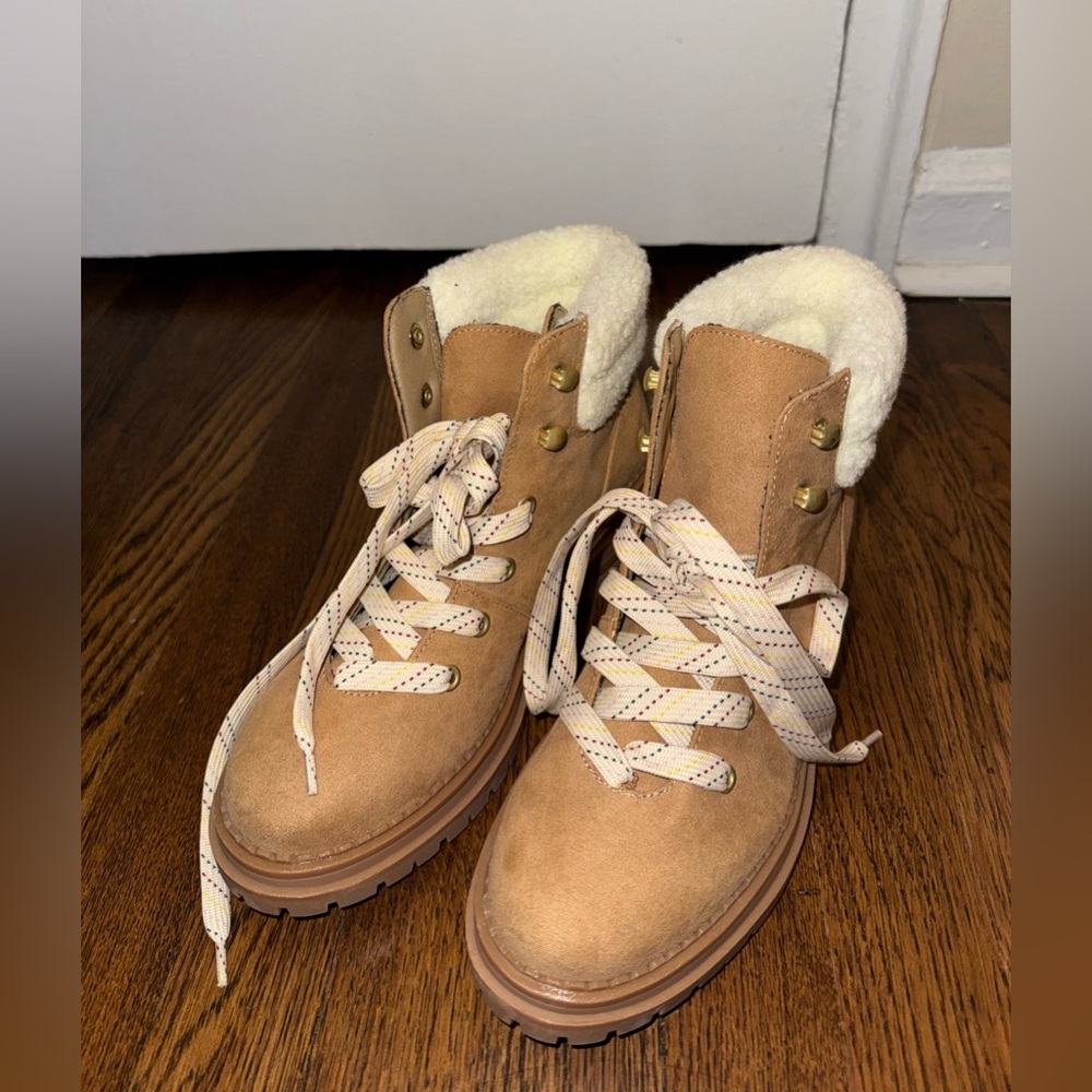 Women's Tan Lace-Up Boots